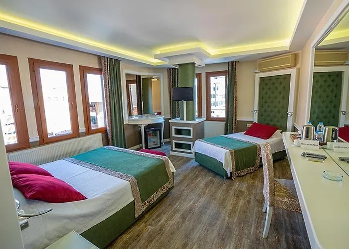 Berrak Otel Salihli