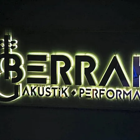 Berrak 호텔 Salihli